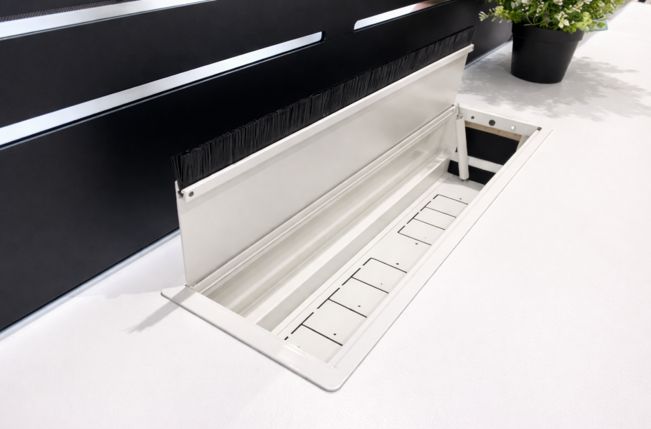 便於將不同類型的線材分開避免纏繞